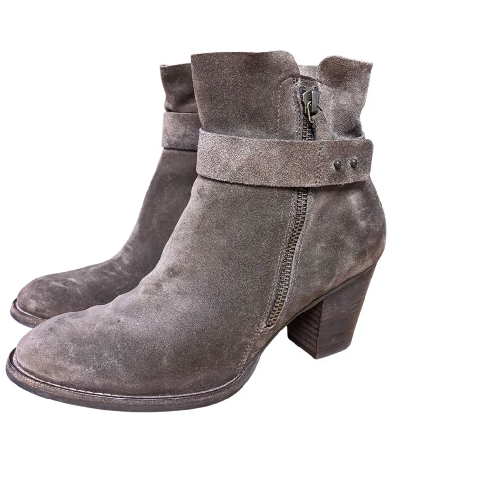 Paul Green Dallas Taupe Suede Ankle Bootie – Women’s Sz 5